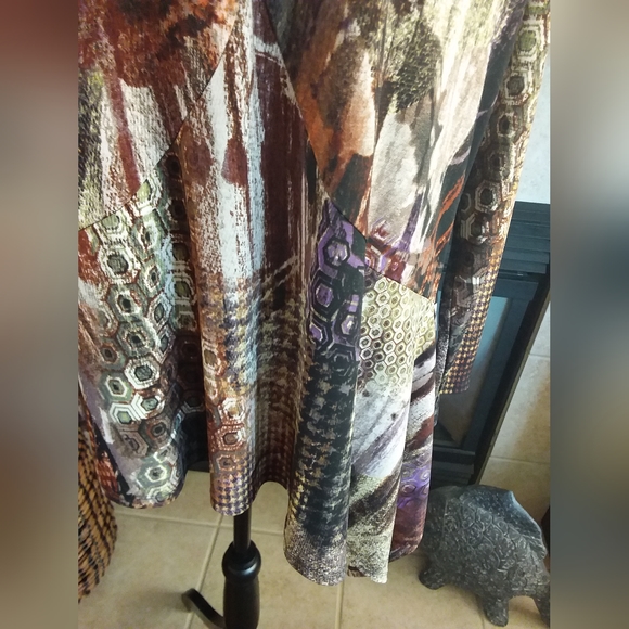 ERIN LONDON - Ladies Tunic Top - Picture 5 of 9